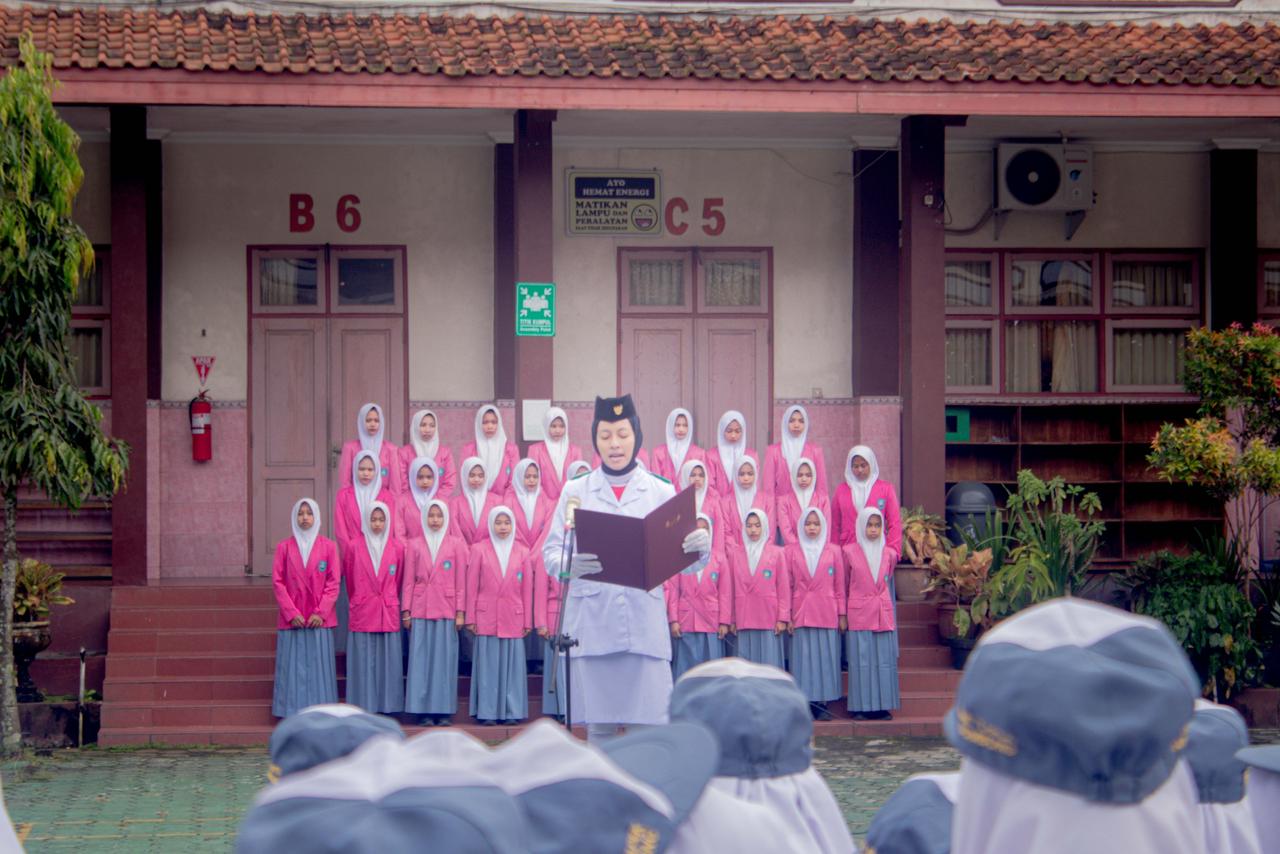 Memperingati Hari Pahlawan 10 November Tahun 2025